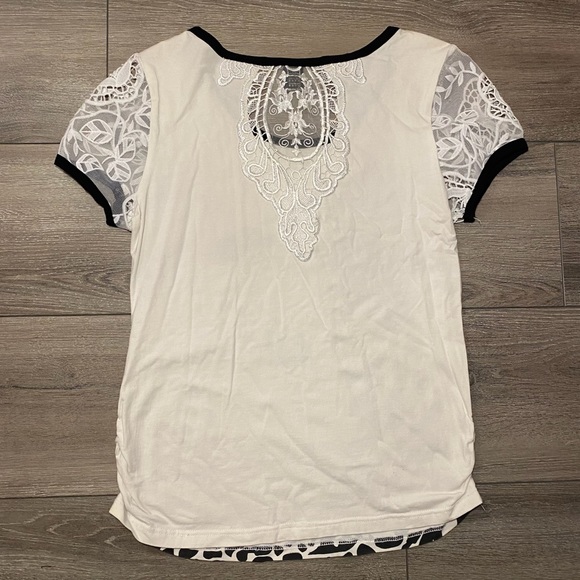 Zebra t-shirt - Picture 2 of 4